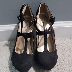 Black T-Strap Women's Shoes
